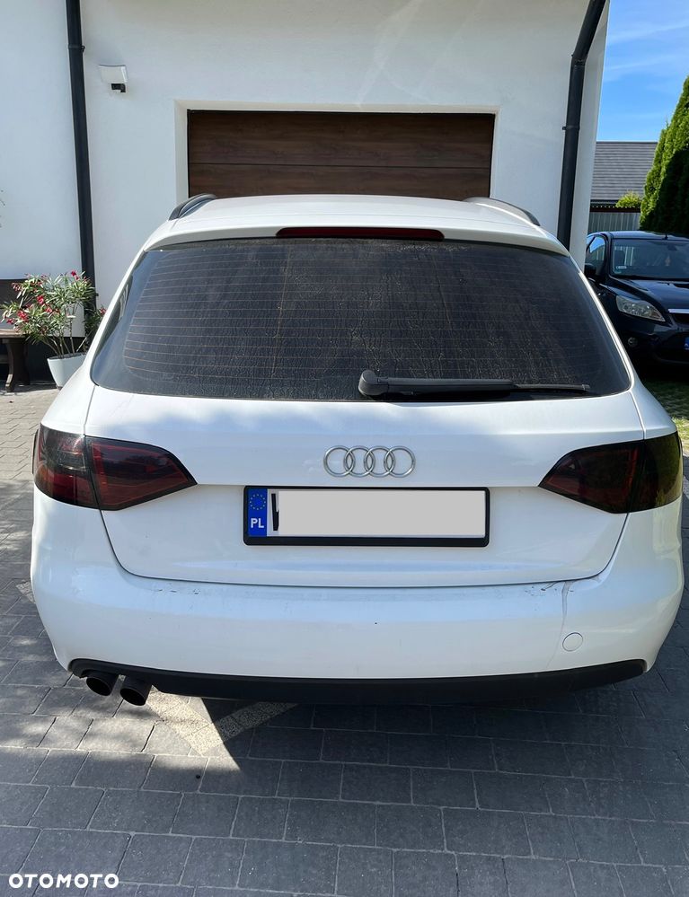 Audi A4 - 4