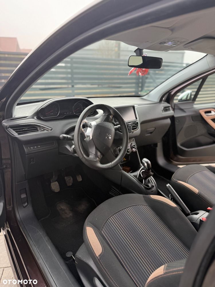 Peugeot 208 1.6 e-HDi Active STT - 15