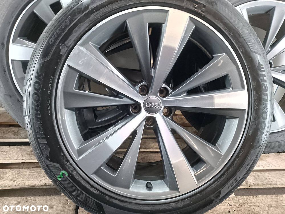 FELGI ALUMINIOWE KOMPLET 21 Z OPONAMI AUDI Q8 4M8601025AA  10JX21H2  ET 20 - 11