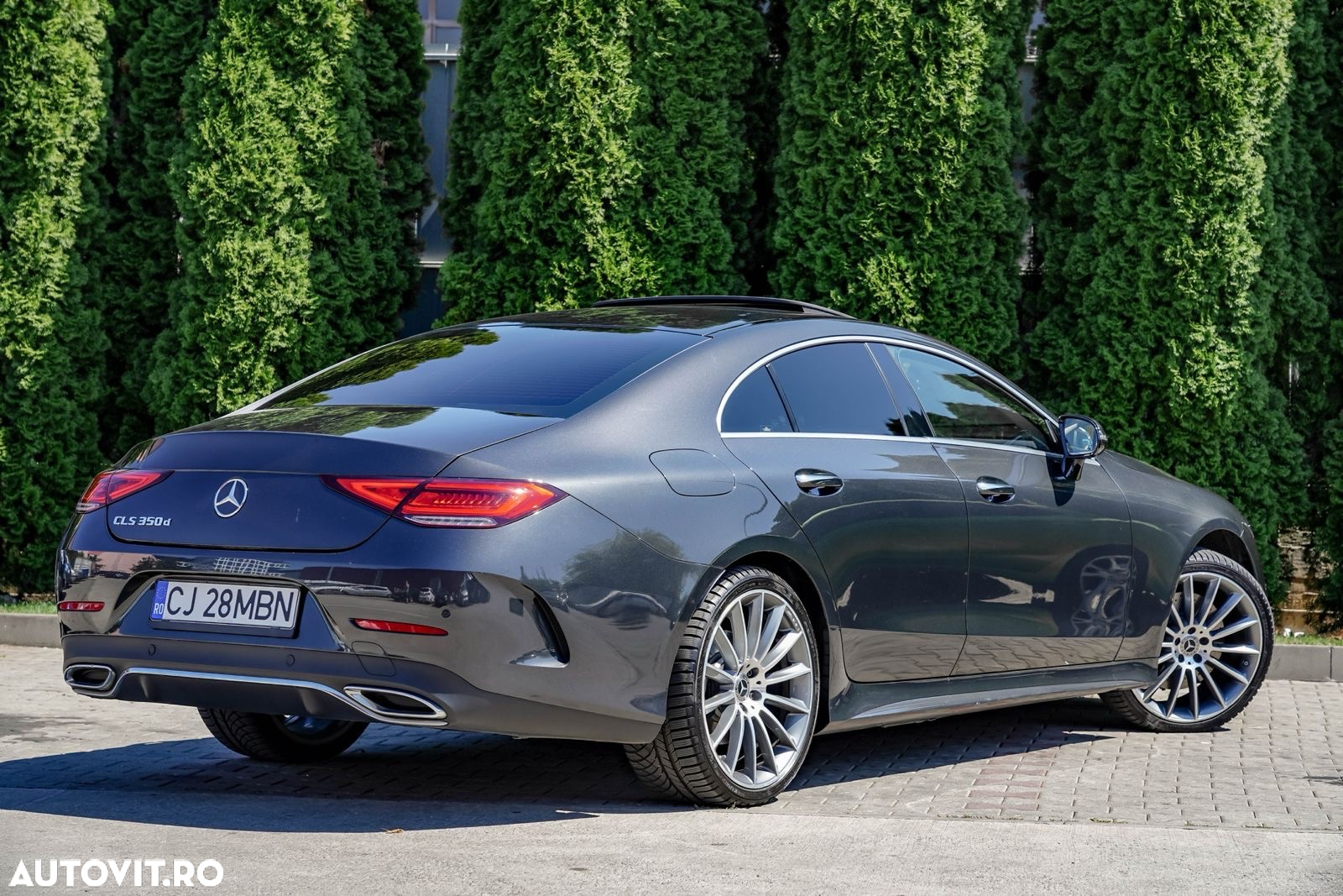 Mercedes-Benz CLS 350 d 4Matic 9G-TRONIC AMG Line - 12