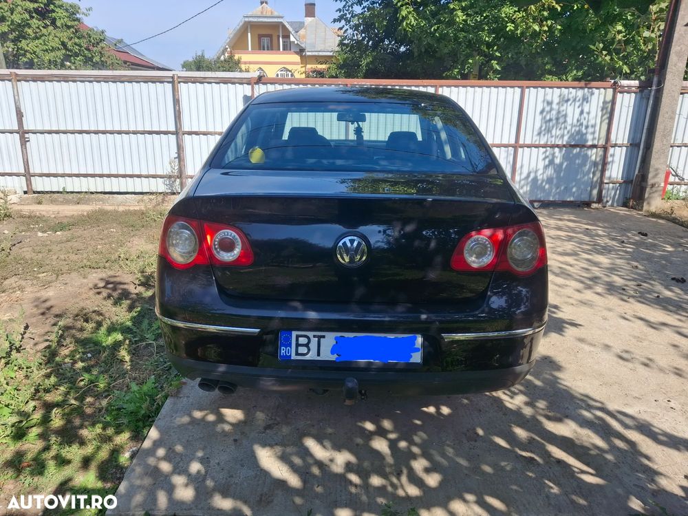 Volkswagen Passat - 2