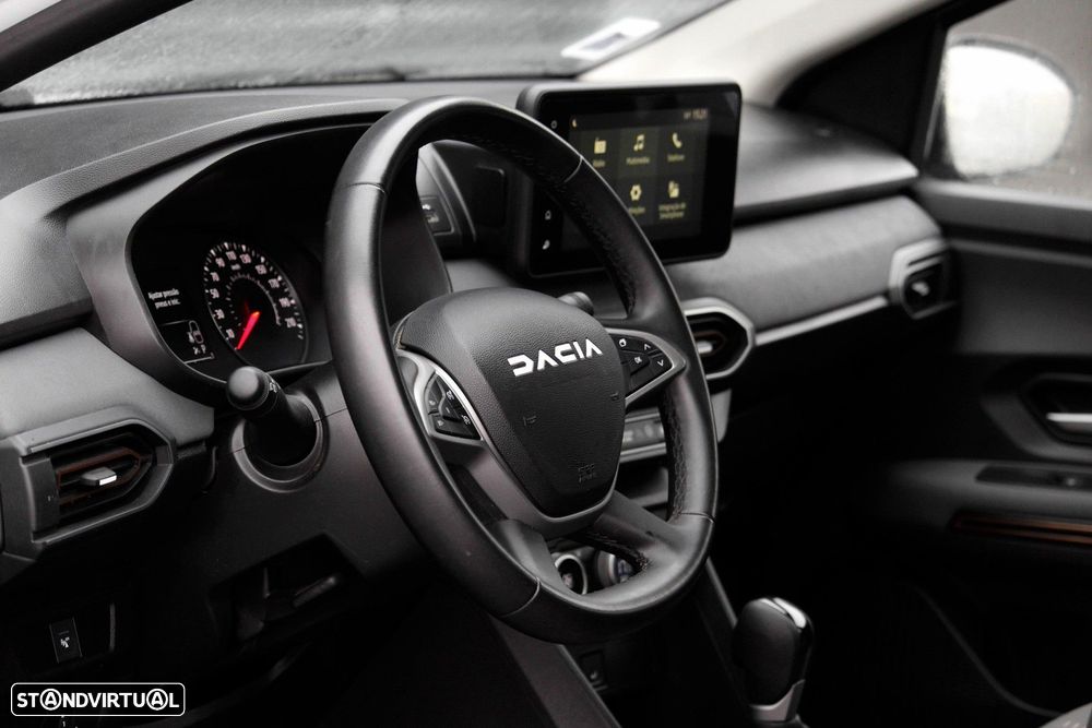 Dacia Sandero - 10