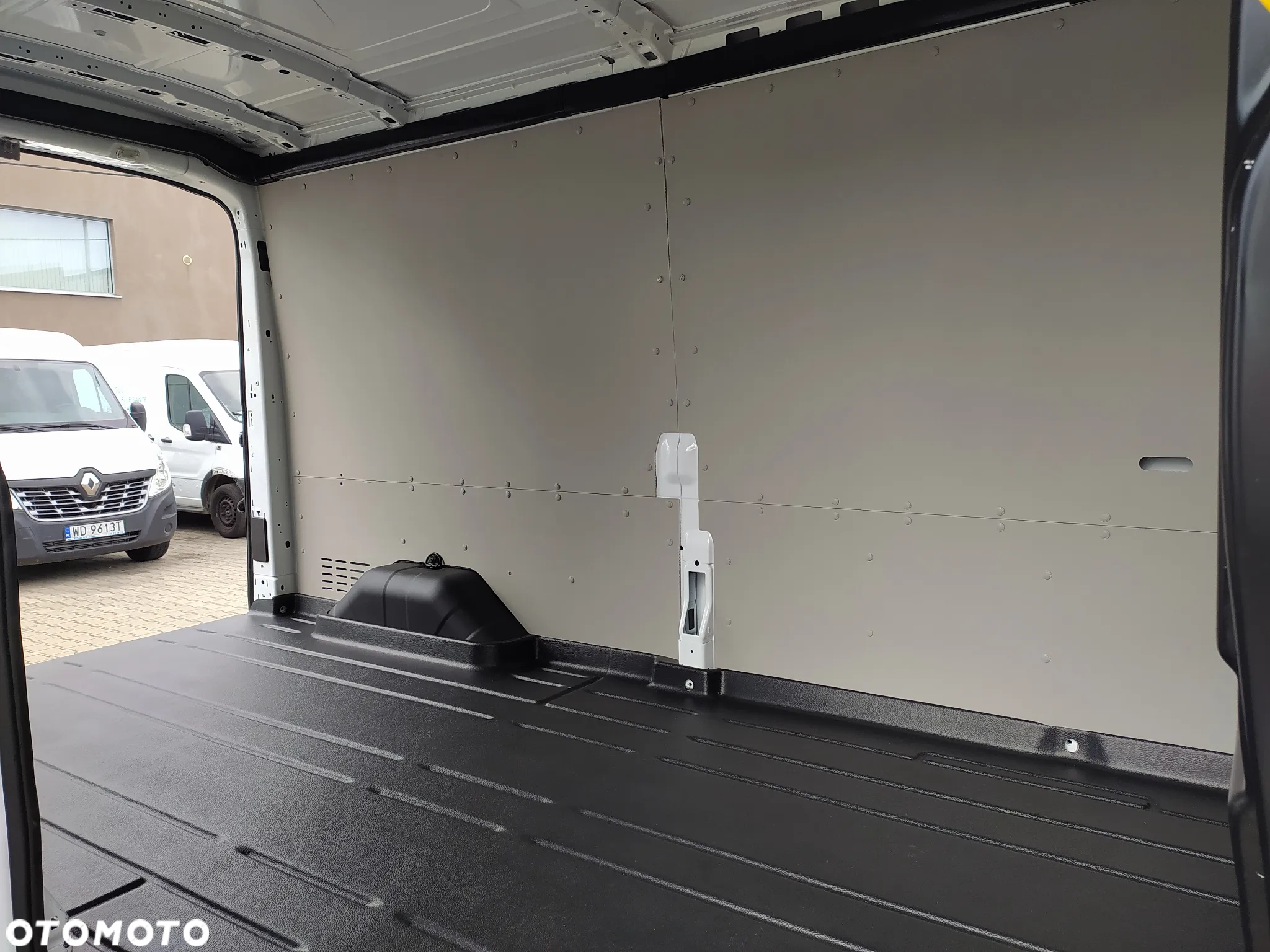 Ford TRANSIT L3 H2 MAŁY PRZEBIEG GWARANCJA MECHANICZNA 1 - ROK F - VAT 23% - 12