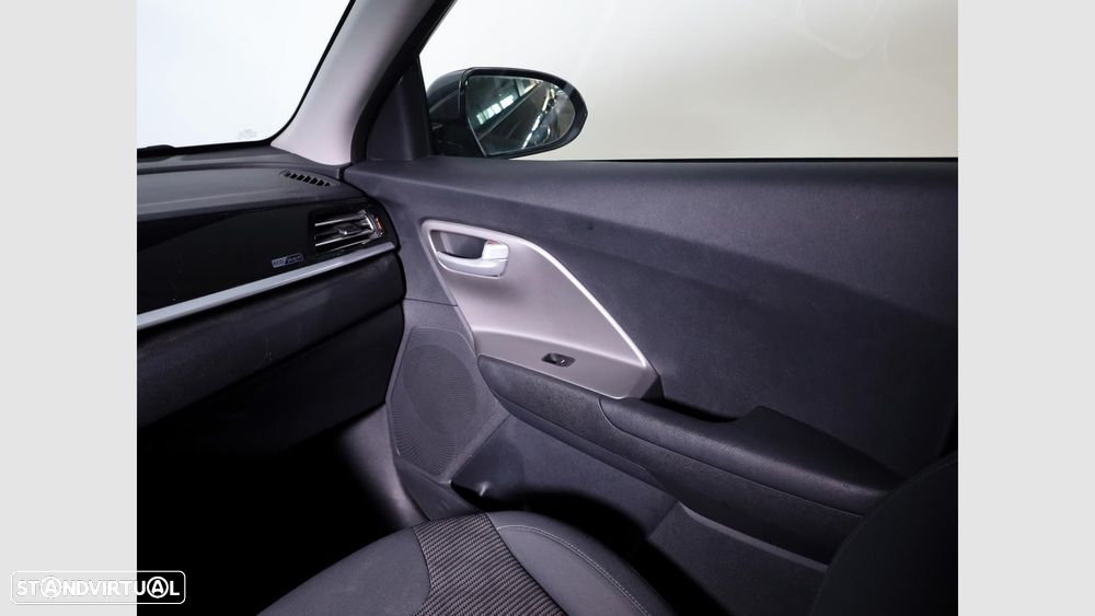 Kia Niro 1.6 GDi PHEV Urban - 17