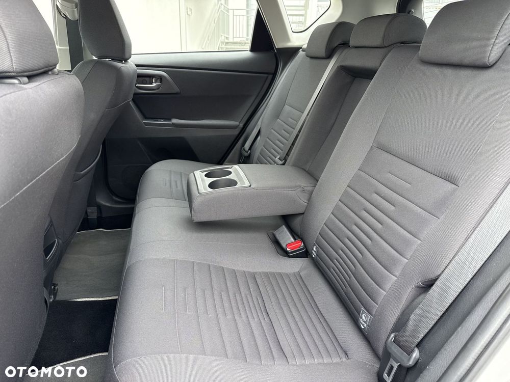 Toyota Auris - 12