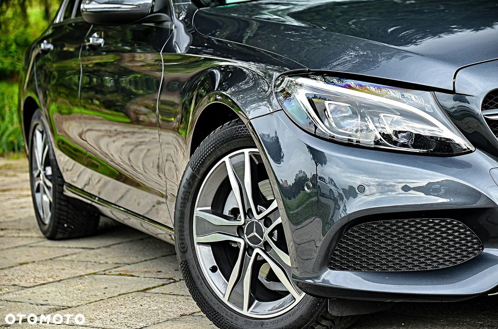 Mercedes-Benz Klasa C 180 T 7G-TRONIC Exclusive - 10