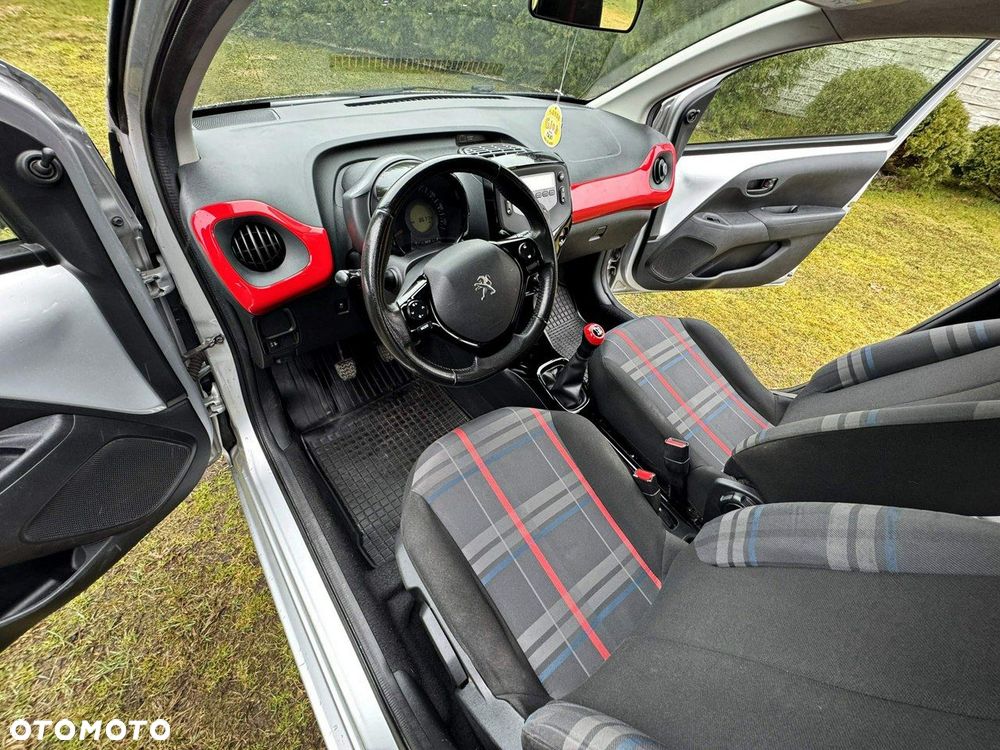 Peugeot 108 PureTech 82 Top Style - 20