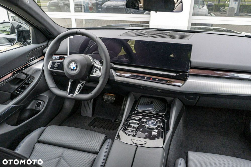 BMW Seria 5 - 22