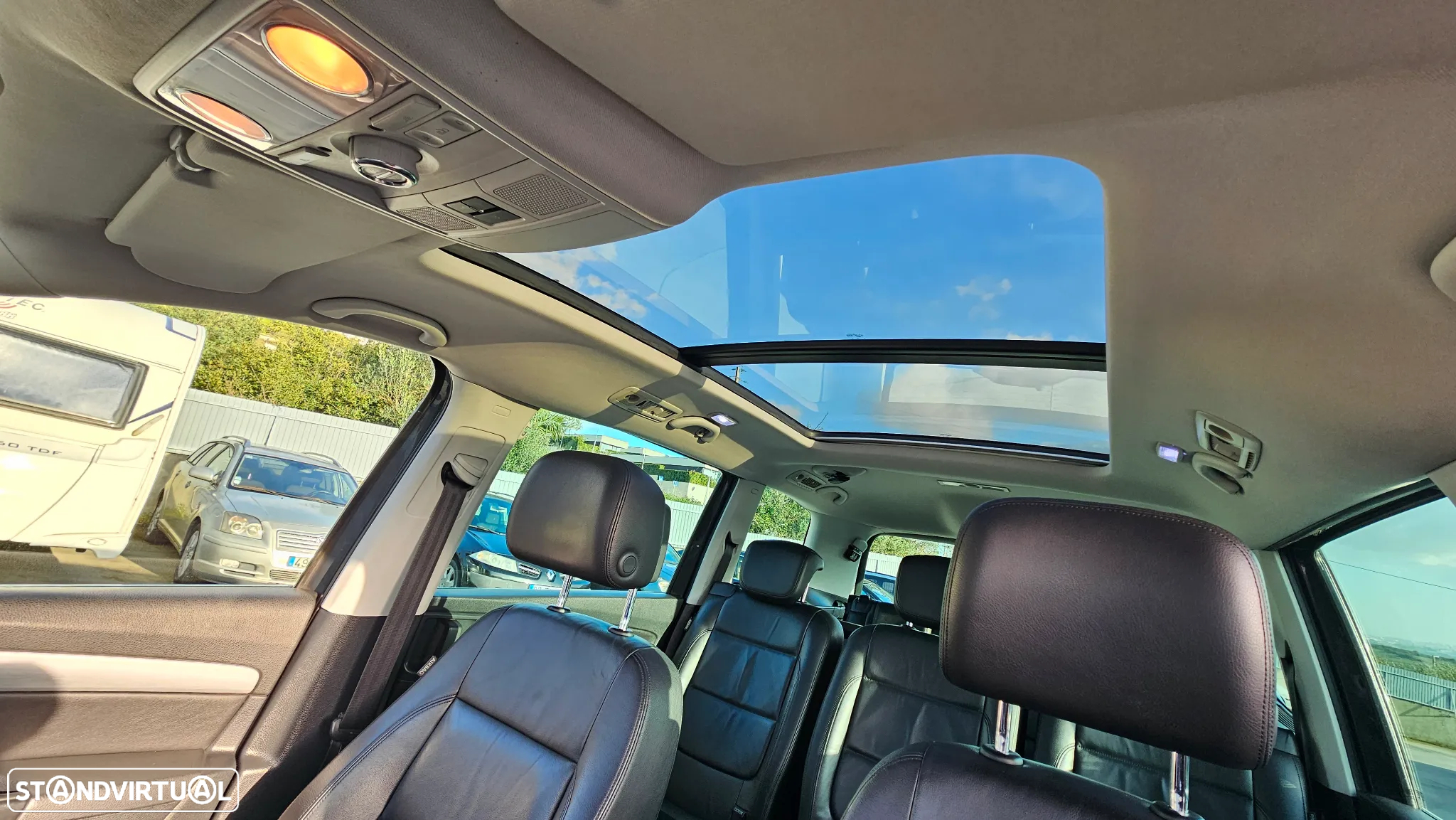VW Sharan 2.0 TDI Highline - 13