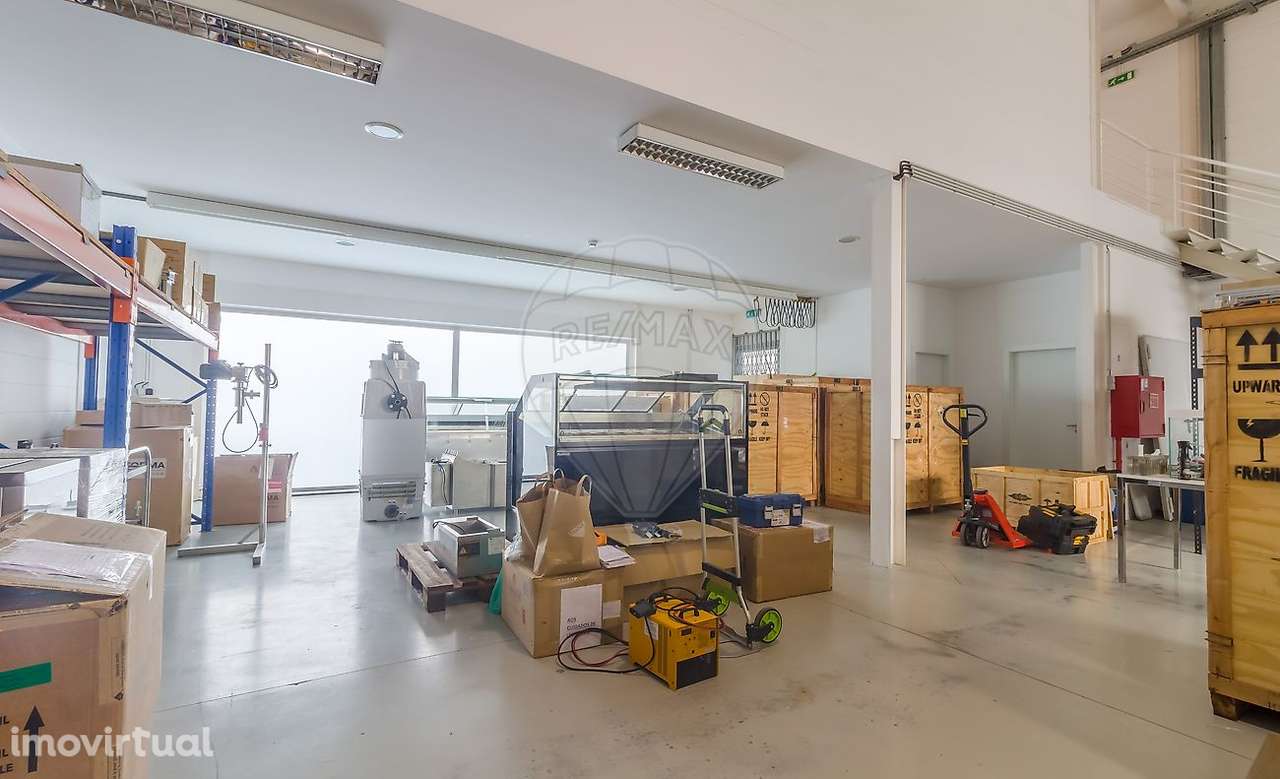 Armazém  para arrendamento - Grande imagem: 5/10