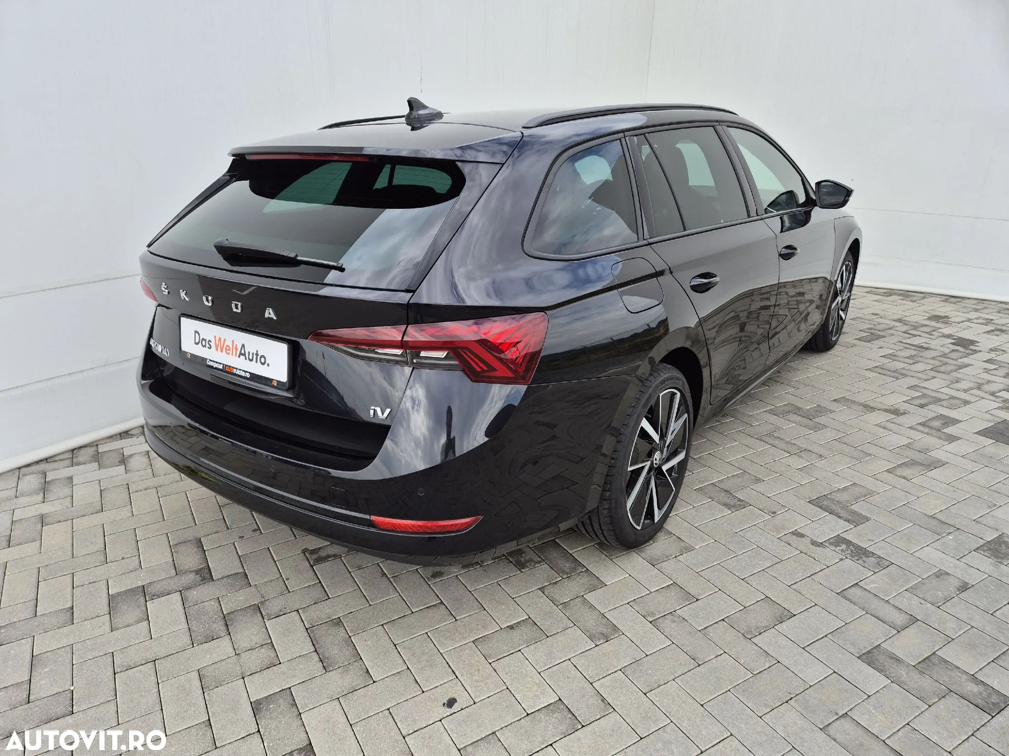 Skoda Octavia Combi 1.4 TSI iV DSG Style - 5