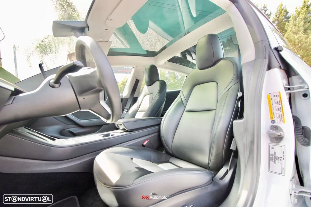 Tesla Model 3 Performance Dual Motor AWD - 19