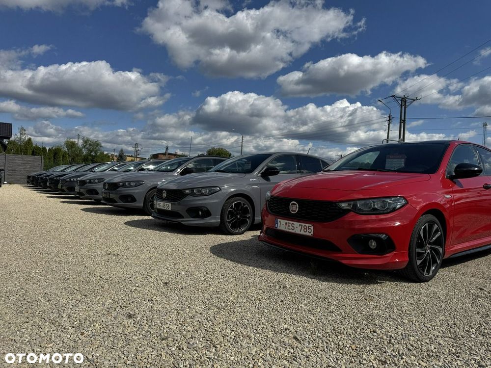 Fiat Tipo 1.4 T-Jet 16v Lounge - 26