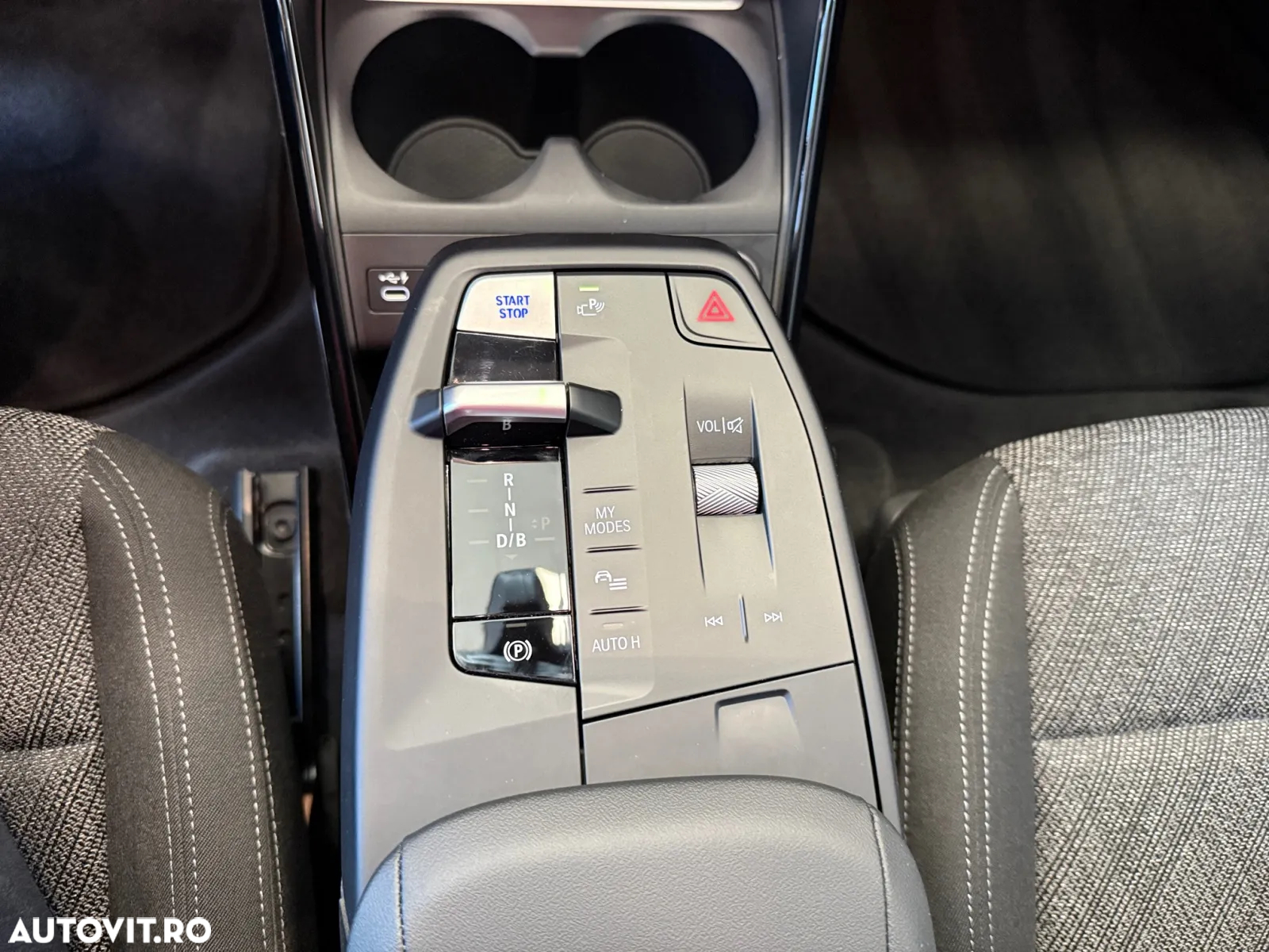 BMW iX1 xDrive30 - 17