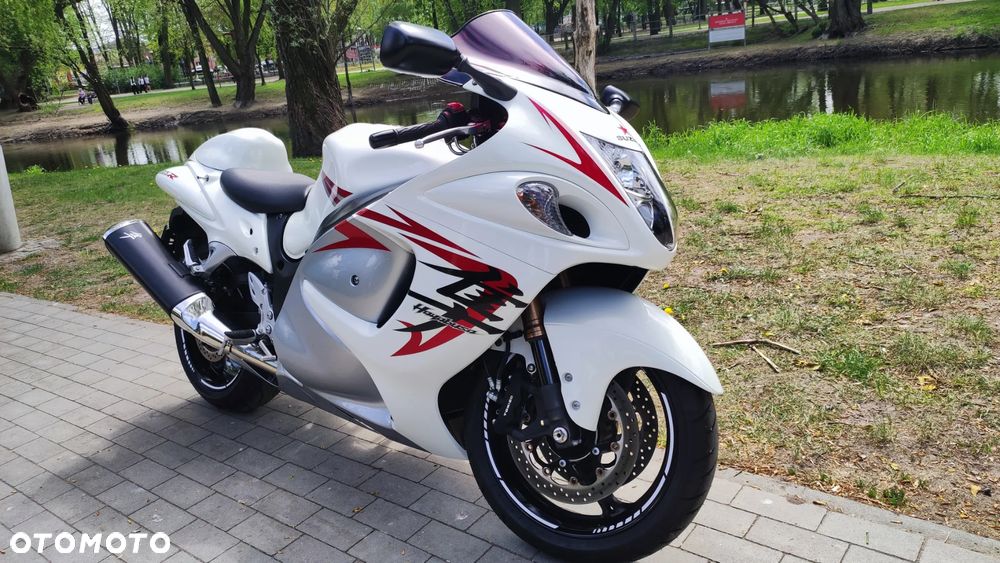 Suzuki Hayabusa - 1