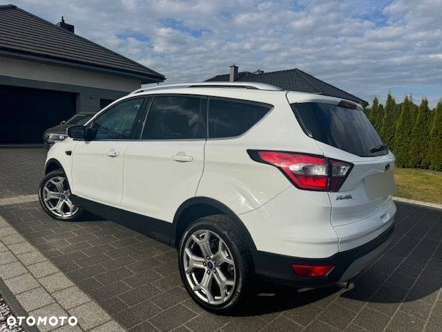 Ford Kuga 2.0 TDCi 4x4 Titanium - 13