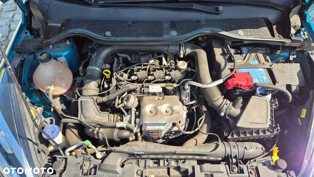 Ford Fiesta 1.0 EcoBoost Titanium X - 16