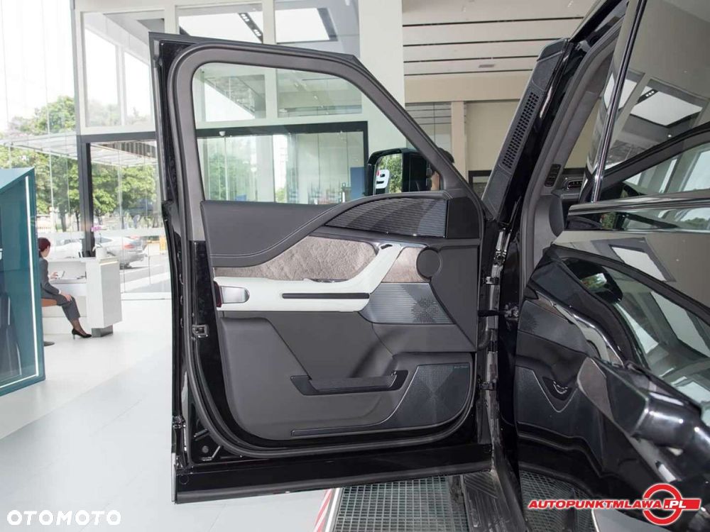 BYD Yangwang U8 - 14