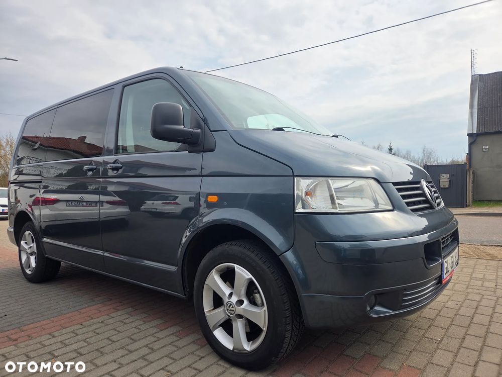 Volkswagen Transporter - 2