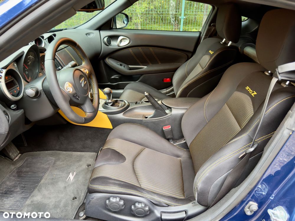 Nissan 370 Z 3.7 V6 Premium - 9