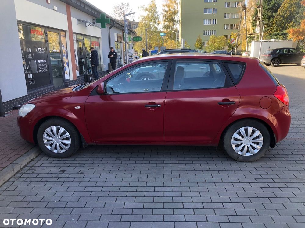 Kia Ceed 1.4 Comfort - 3