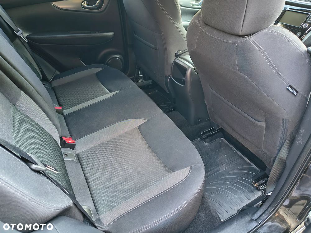 Nissan Qashqai 1.3 DIG-T DCT N-CONNECTA - 35