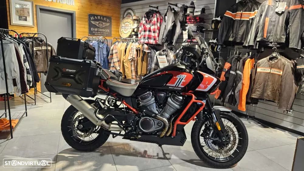 Harley-Davidson Pan America CVO - 1