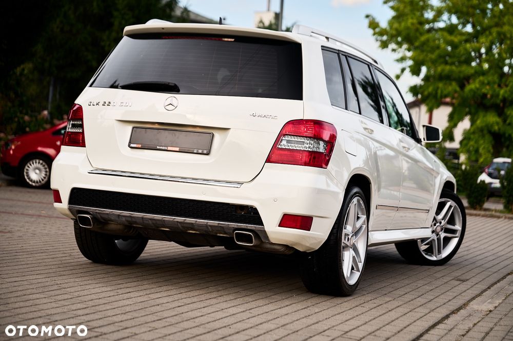 Mercedes-Benz GLK 220 CDI DPF 4Matic BlueEFFICIENCY 7G-TRONIC - 4