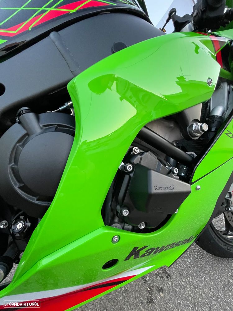 Kawasaki Ninja ZX-10R - 7