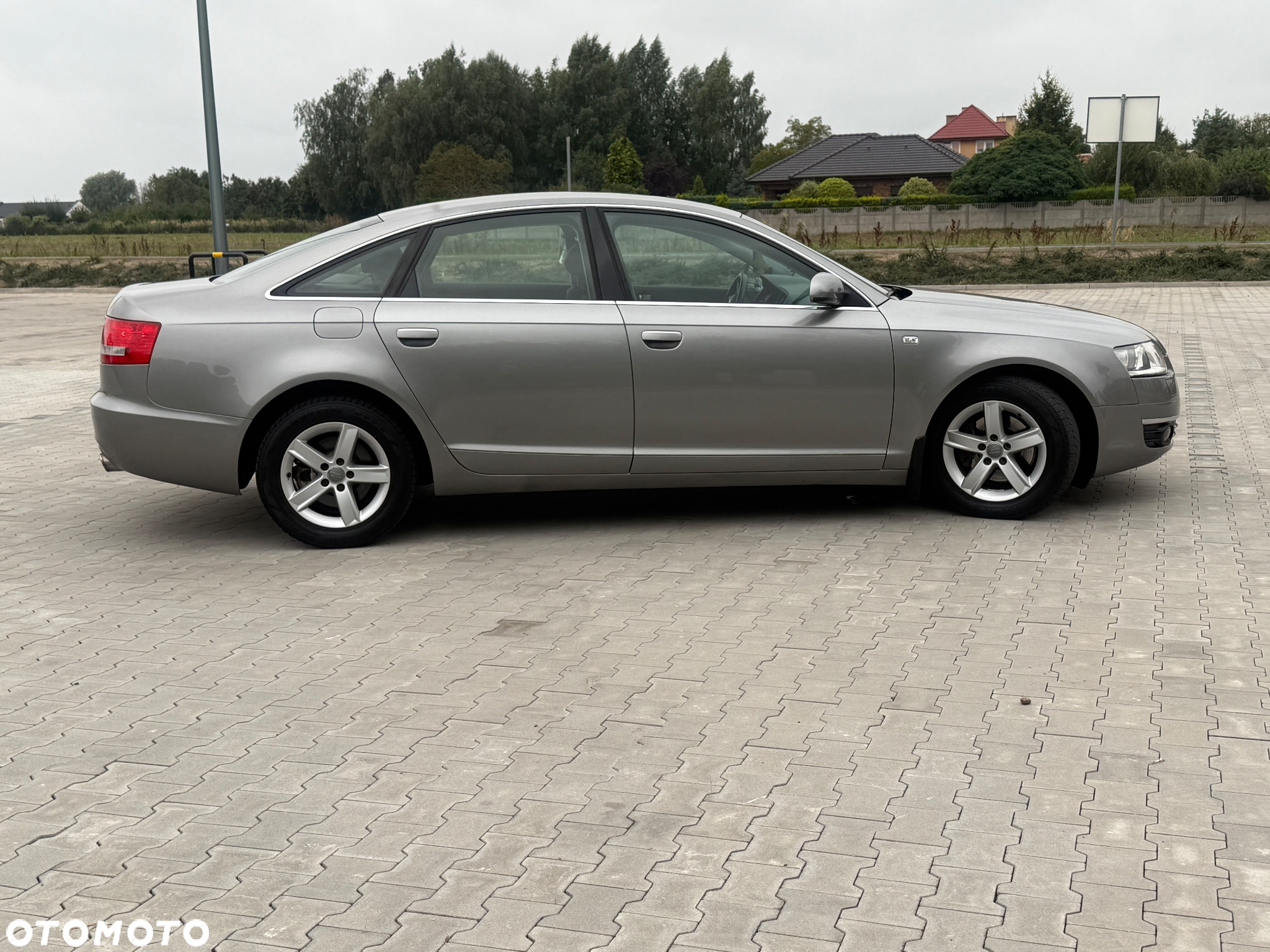 Audi A6 2.4 - 15