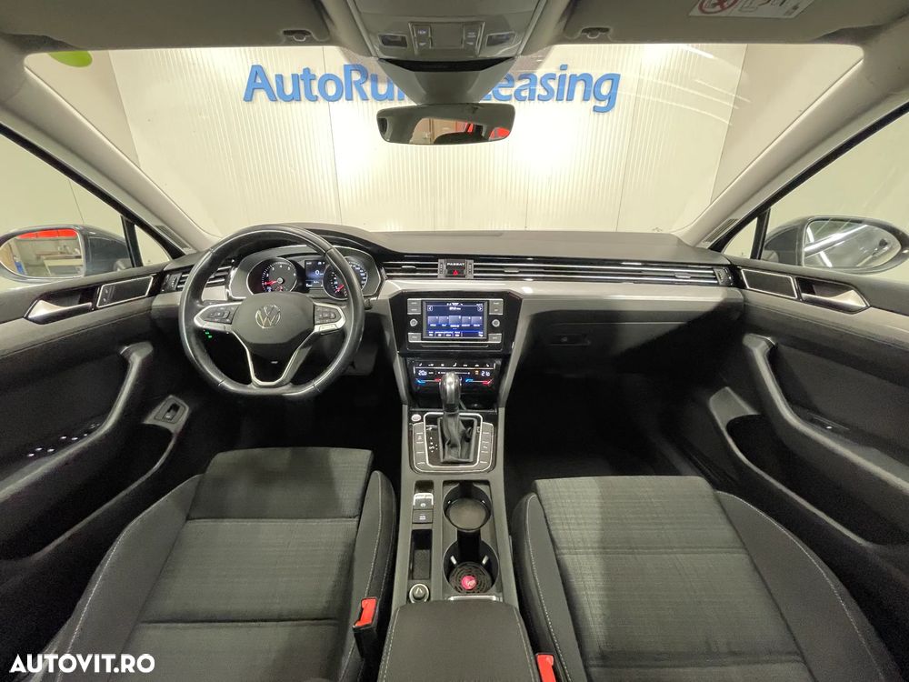 Volkswagen Passat 1.5 TSI ACT DSG Comfortline - 8