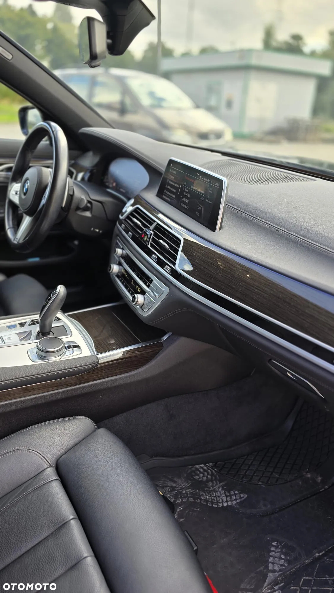 BMW Seria 7 730d xDrive - 10