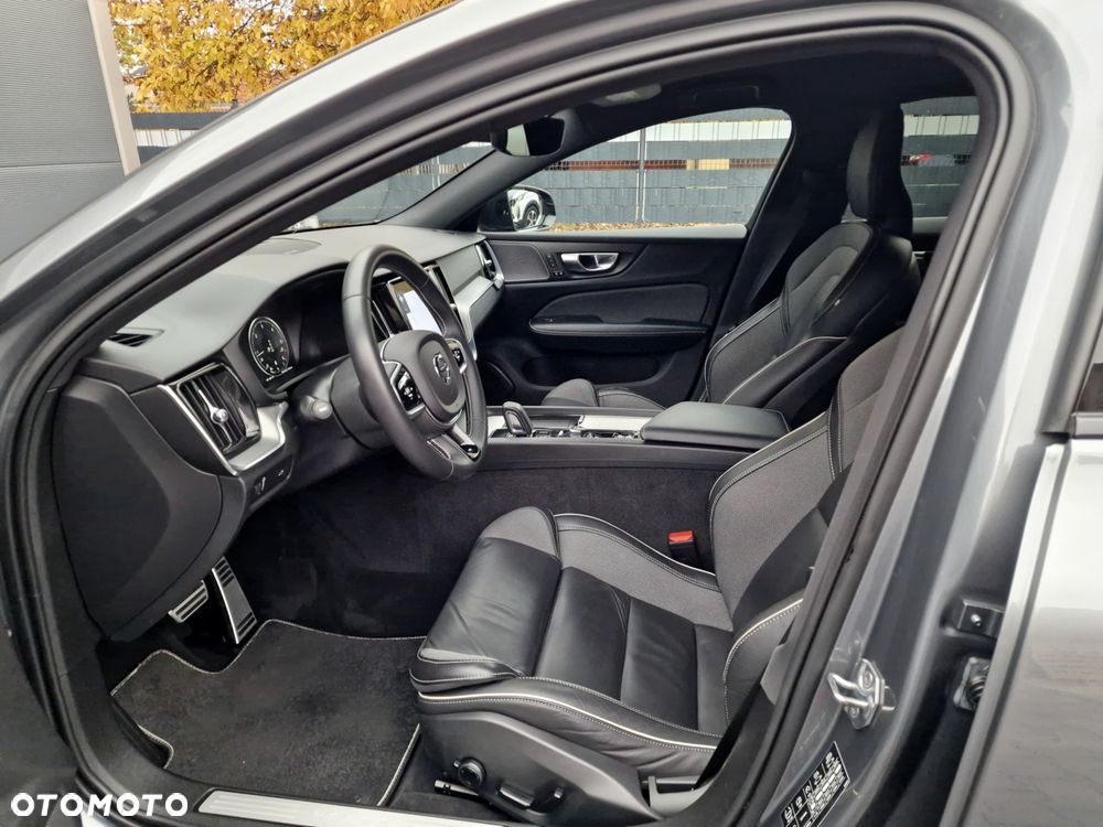 Volvo V60 B4 D Geartronic RDesign - 18
