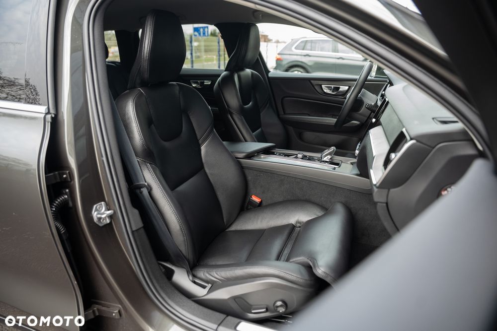 Volvo V60 B4 B Geartronic Inscription - 26