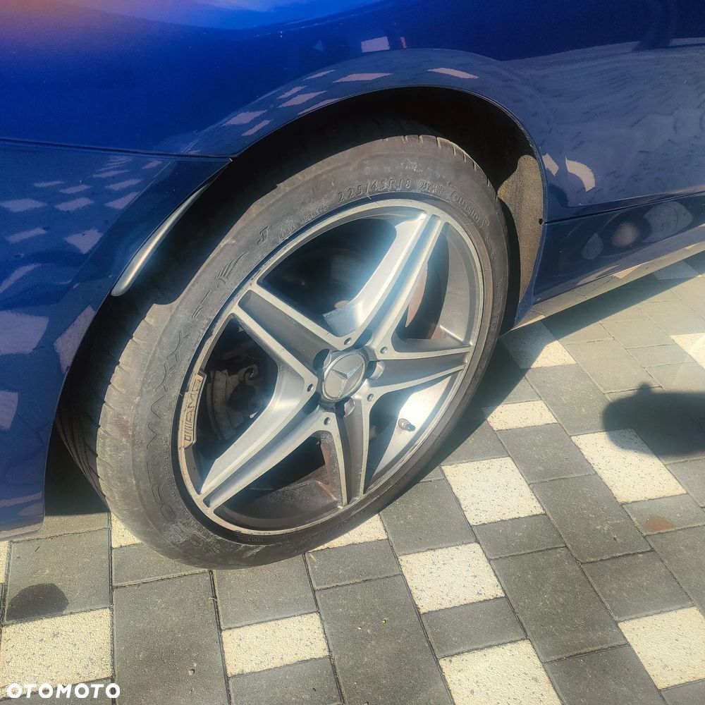 Mercedes-Benz Klasa C 300 7G-TRONIC AMG Line - 7