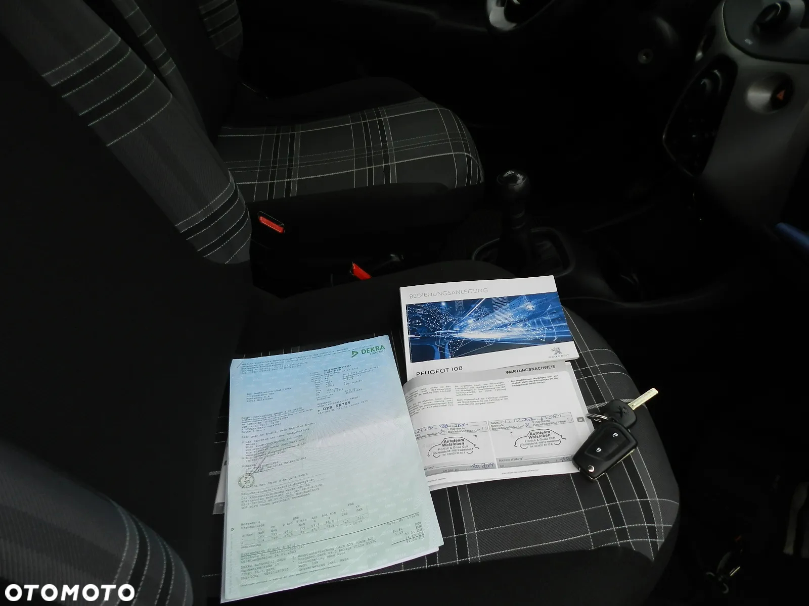 Peugeot 108 - 8