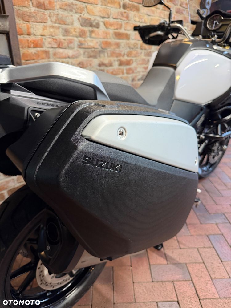Suzuki DL - 10