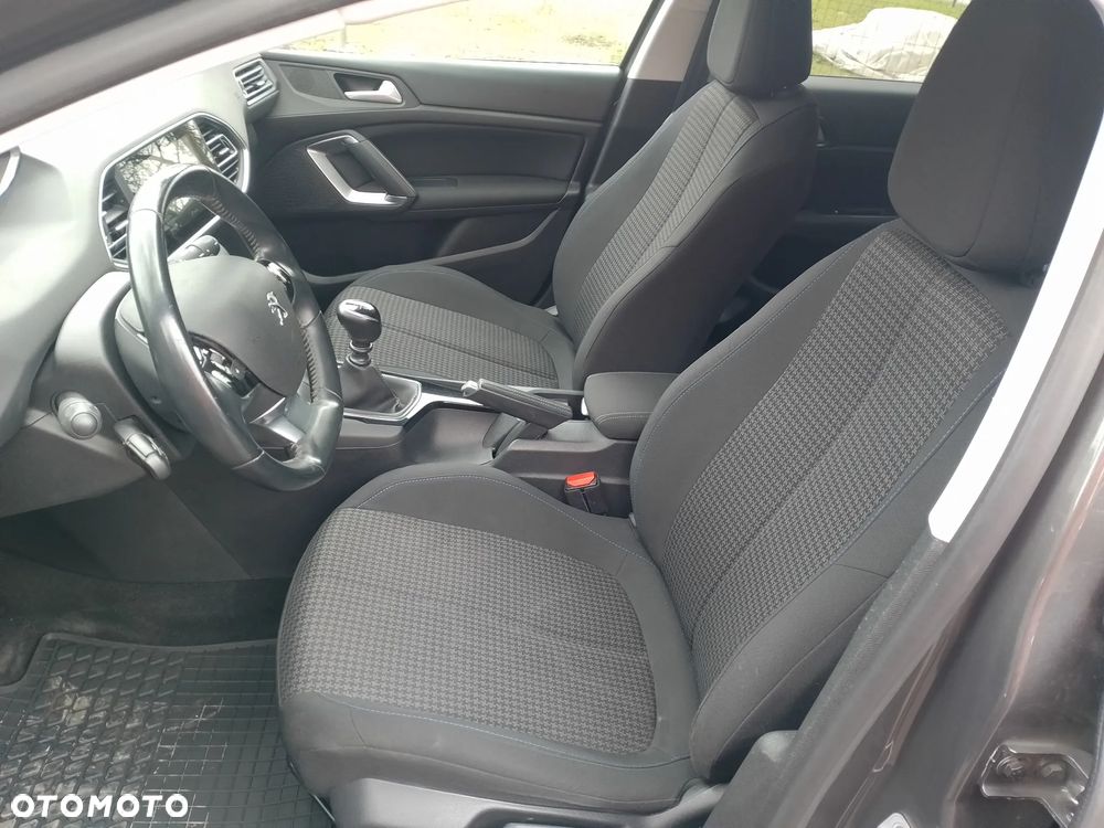 Peugeot 308 BlueHDi 100 Stop & Start Active Pack - 18