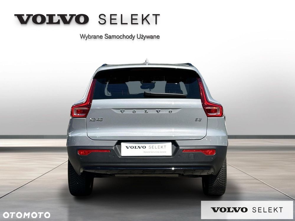 Volvo XC 40 - 5