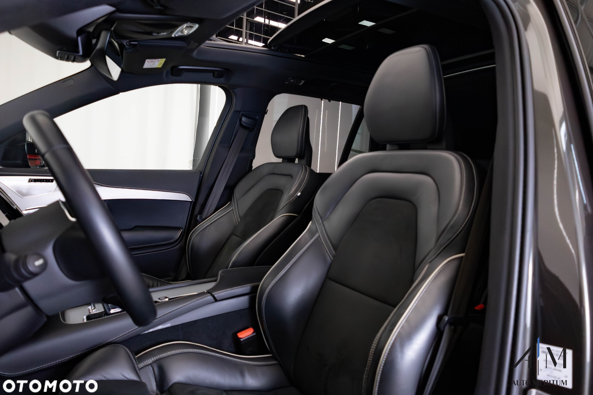 Volvo XC 90 B5 D AWD Ultimate Dark - 20