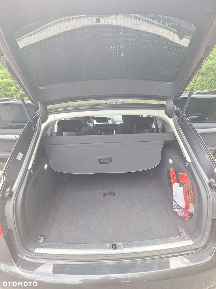 Audi A4 Avant 2.0 TDI - 8