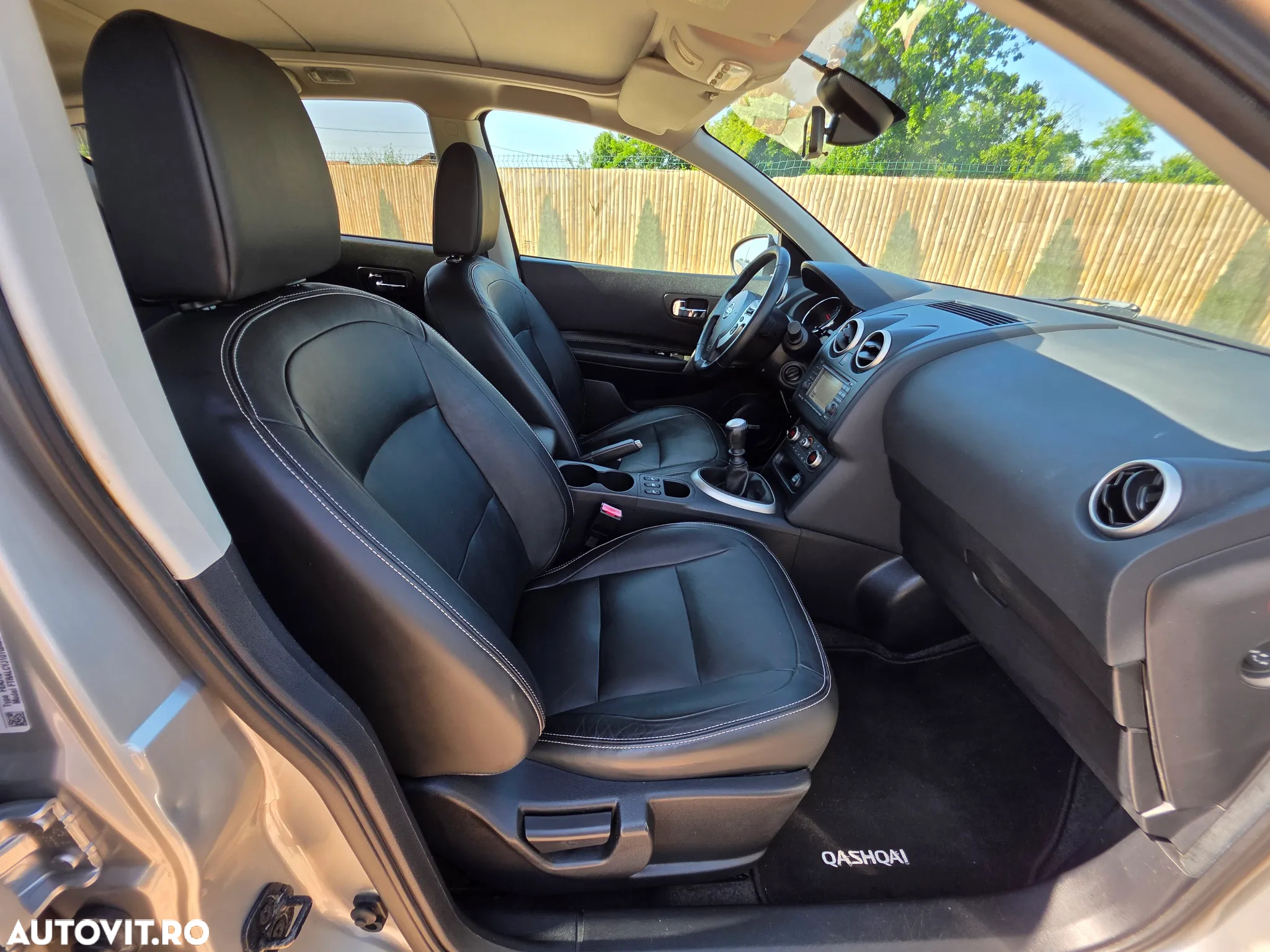 Nissan Qashqai 1.6 dCi DPF tekna - 19