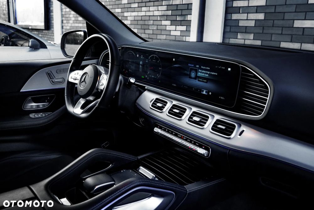 Mercedes-Benz GLE 300 d 4-Matic - 17