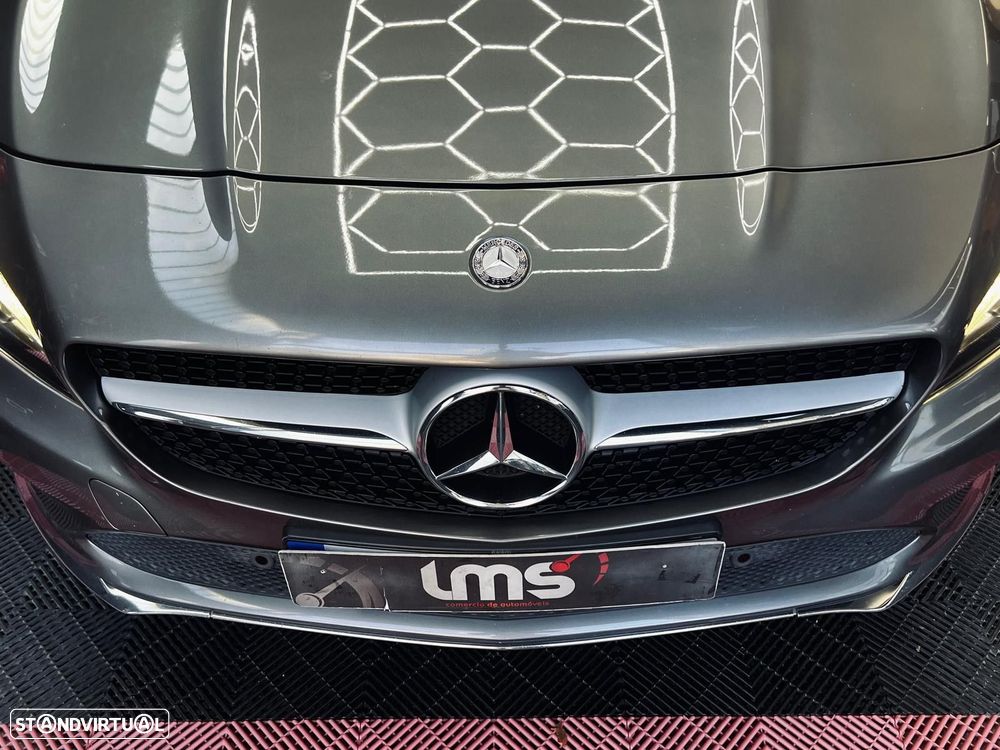 Mercedes-Benz CLA 180 d Shooting Brake Urban - 7