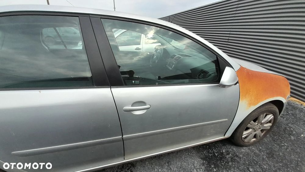 VW GOLF V DRZWI PRAWY PRZÓD PRZEDNIE PRAWE nr. 5/5 - 1