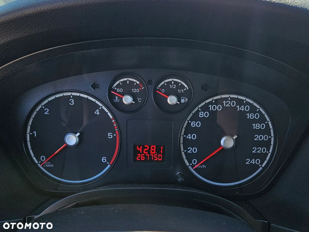 Ford Focus 1.6 TDCi Ambiente - 9