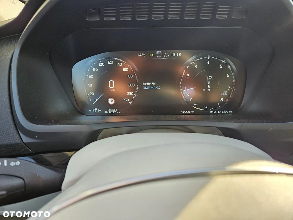 Volvo XC 90 T6 AWD Geartronic Momentum - 10