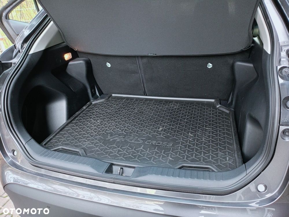 Toyota Yaris Cross - 19