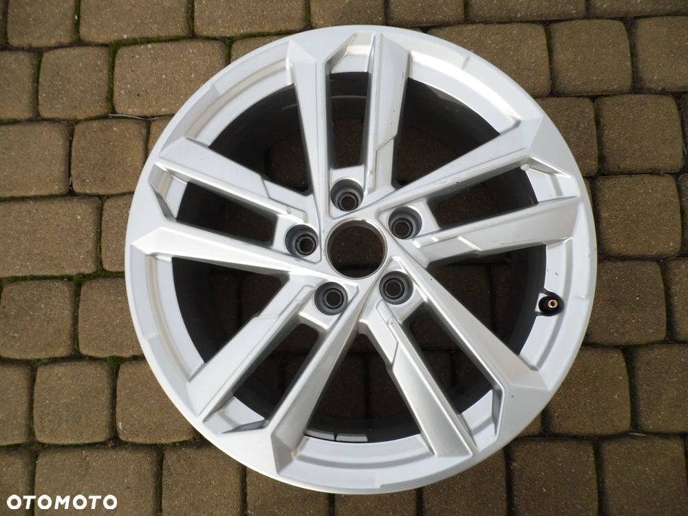 Felga 17'' 5x112 Audi 8Y0601025L 6,5x17 ET43 - 1