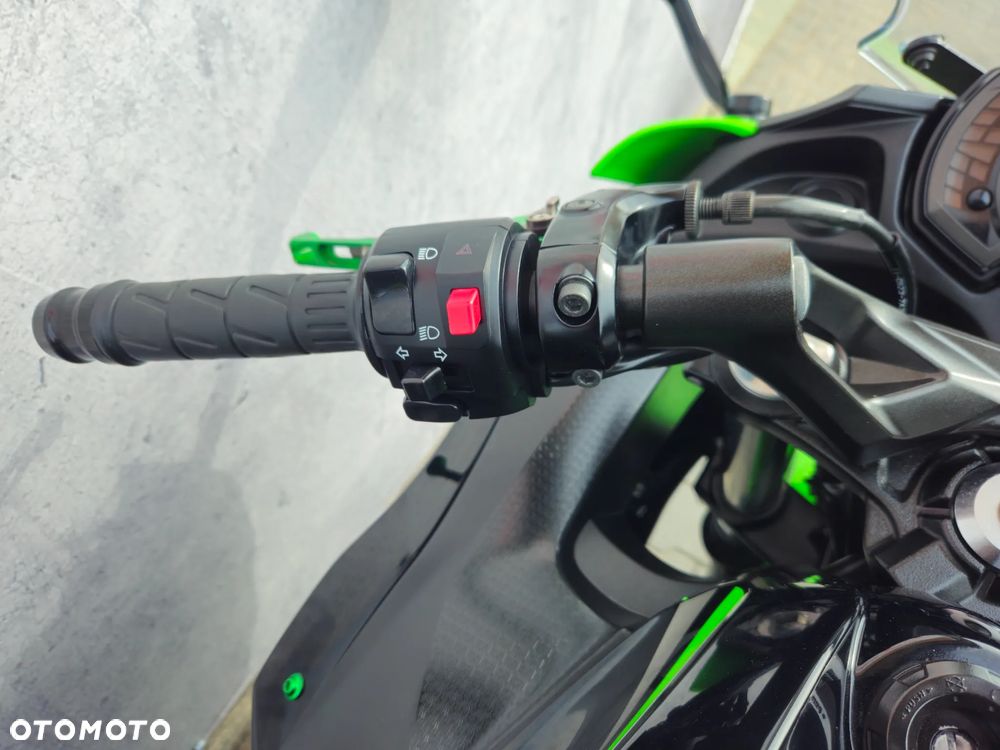 Kawasaki Z 650 - 18